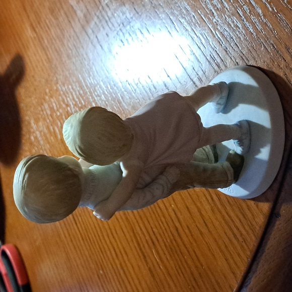 Ceramic of My Big Brother from a Child's World by Frances Hook - Picture 3 of 4